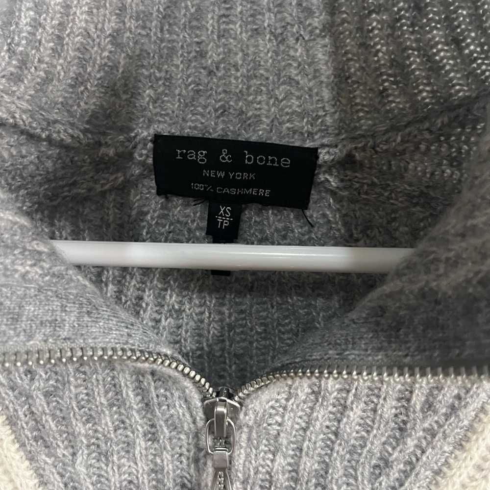 RAG & BONE
Pierce Colorblock Rib Cashmere Boxy Fit Knit Half Zip Sweater Gray XS - Picture 10 of 13